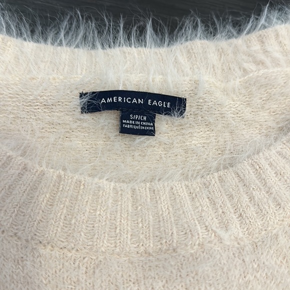 American Eagle Sweater - Picture 3 of 4